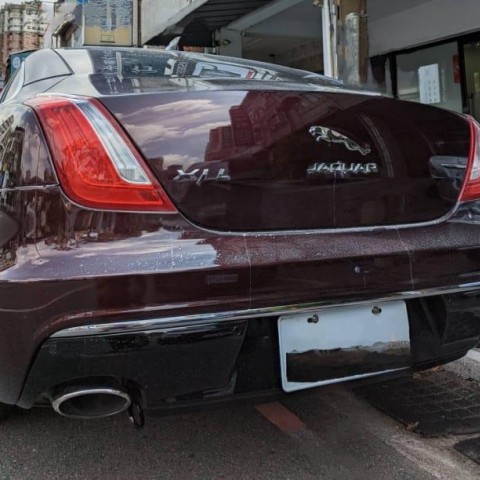 JAGUAR 16 XJL換電池
